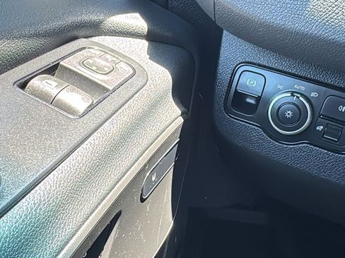 Used 2024 Mercedes-Benz Sprinter 2500 image 26