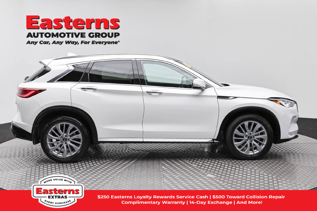 Used 2023 INFINITI QX50 Luxe AWD/4WD image 5