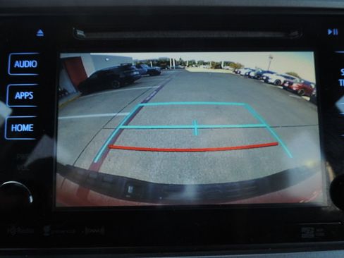 Used 2016 Toyota Tacoma TRD Off-Road w/ Towing Package RWD image 29