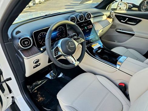 New 2026 Mercedes-Benz GLC 300 4MATIC image 14