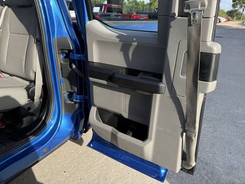 Used 2016 Ford F150 XL w/ Equipment Group 101A Mid RWD image 13