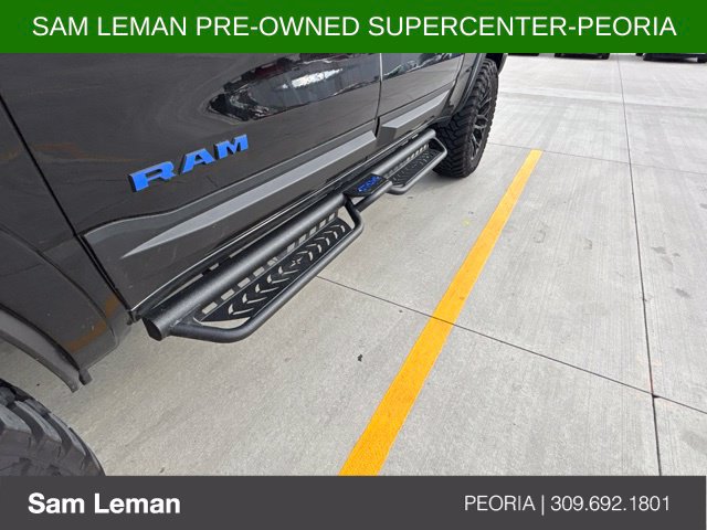 Used 2025 RAM 1500 Laramie w/ Night Edition AWD/4WD image 11