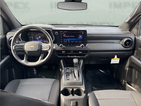 Used 2023 Chevrolet Colorado W/T image 11