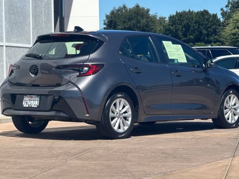 Used 2026 Toyota Corolla SE FWD image 4