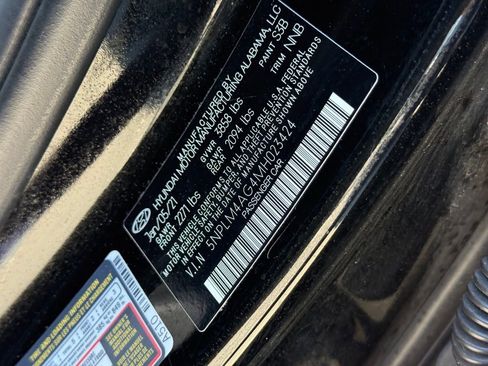 Used 2021 Hyundai Elantra SEL image 9