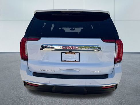 Used 2024 GMC Yukon XL SLT w/ SLT Luxury Package AWD/4WD image 3