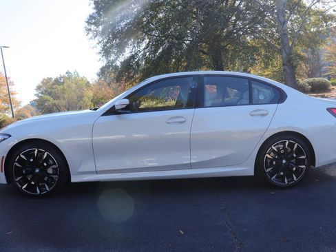 New 2026 BMW 330i Sedan w/ M Sport Package image 4