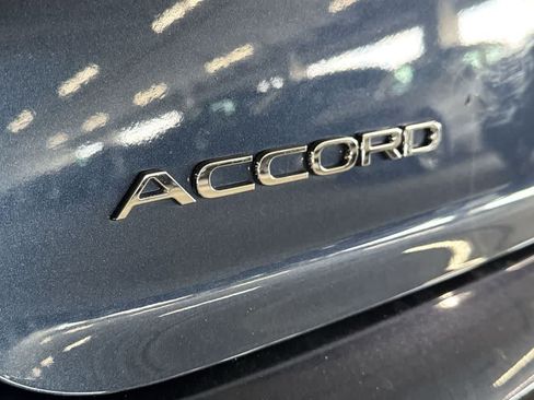 Used 2025 Honda Accord SE image 11