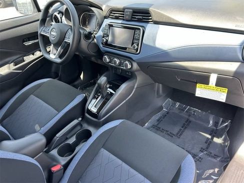 Used 2025 Nissan Versa SV w/ Trunk Package FWD image 9