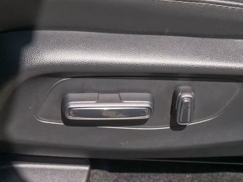 Used 2025 Honda HR-V EX-L image 20