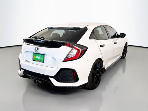 Used 2018 Honda Civic Sport image 10