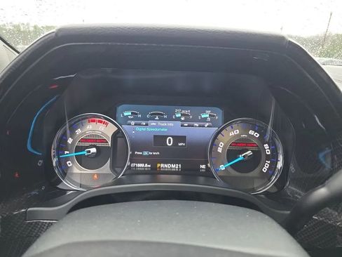 Used 2019 Ford F250 Lariat w/ Lariat Ultimate Package image 19