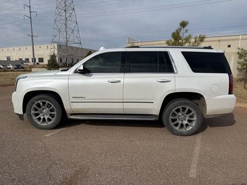 Used 2018 GMC Yukon Denali image 10