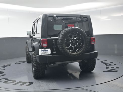 Used 2016 Jeep Wrangler Unlimited Sport image 8