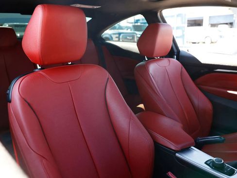 Used 2014 BMW 435i Coupe image 18