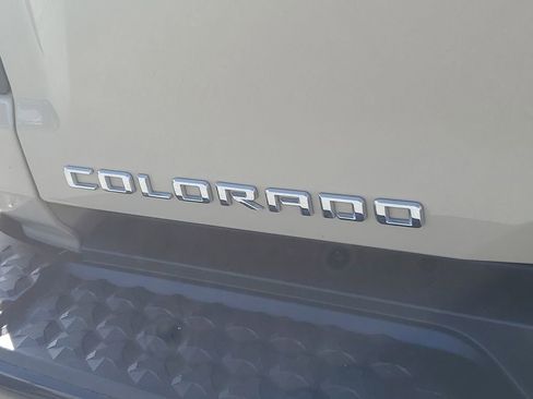 Used 2023 Chevrolet Colorado W/T image 7