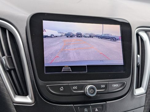 Used 2023 Chevrolet Malibu LT image 20