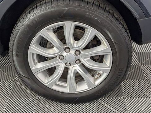 Used 2016 Land Rover Range Rover Evoque SE image 8