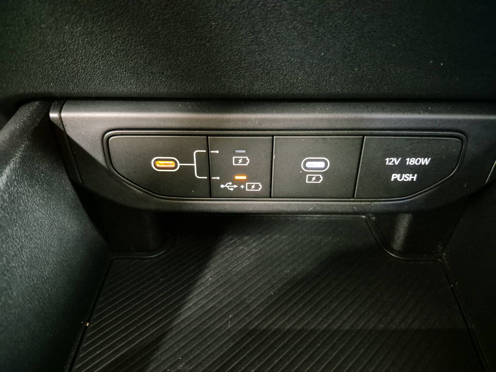 Used 2025 Kia K4 FWD image 19