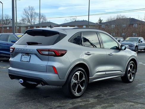 Used 2023 Ford Escape ST-Line Select w/ Tech Pack #2 image 3