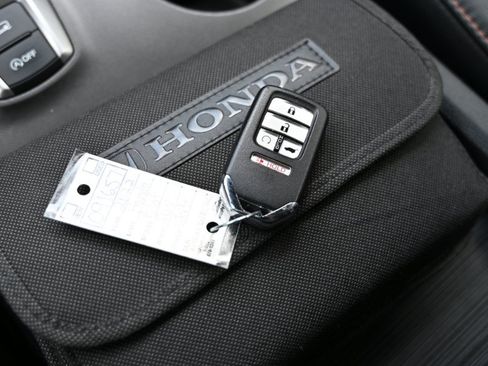 Used 2022 Honda Pilot TrailSport image 33