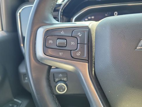 Used 2025 Chevrolet Silverado 1500 LT image 23