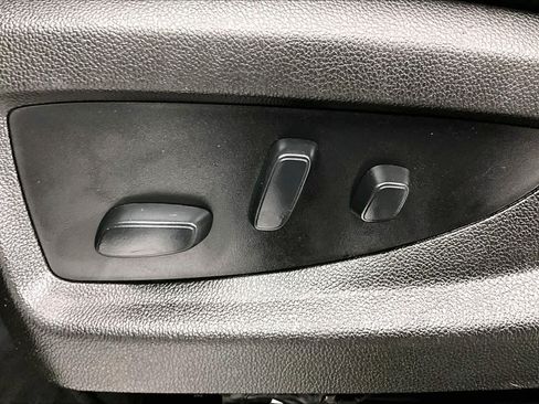 Used 2019 GMC Yukon Denali w/ Denali Ultimate Package RWD image 30