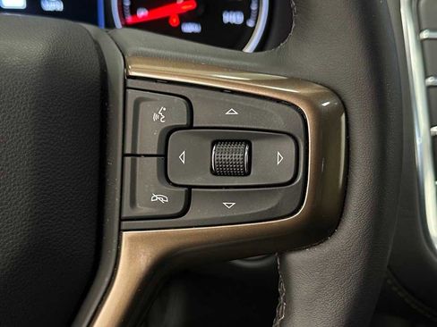 Used 2021 Chevrolet Suburban High Country image 29