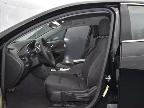 Used 2021 Chevrolet Malibu LS image 12