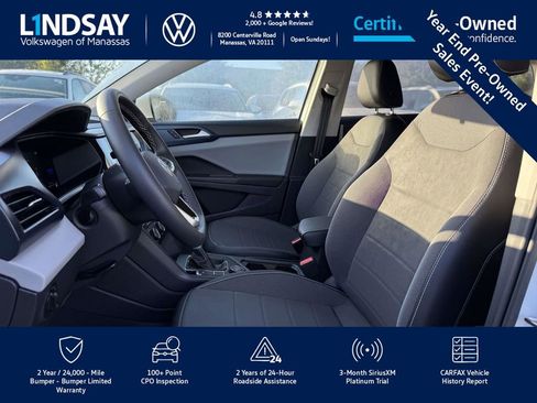 Certified 2022 Volkswagen Taos SE image 11
