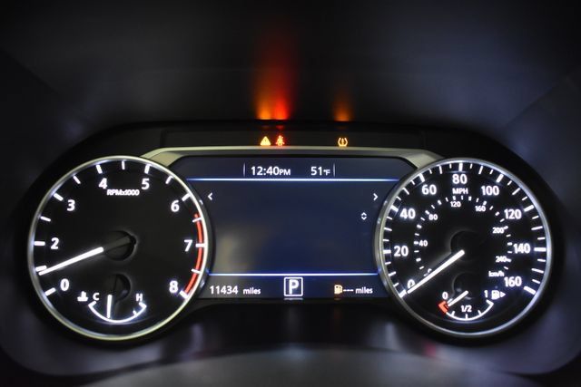 Certified 2024 Nissan Sentra SR FWD image 25