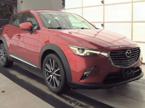 Used 2018 MAZDA CX-3 Grand Touring image 3