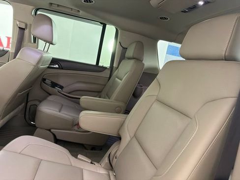 Used 2018 GMC Yukon XL SLT w/ Open Road Package RWD image 13