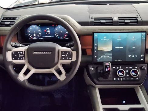New 2026 Land Rover Defender 110 X-Dynamic SE AWD/4WD image 48