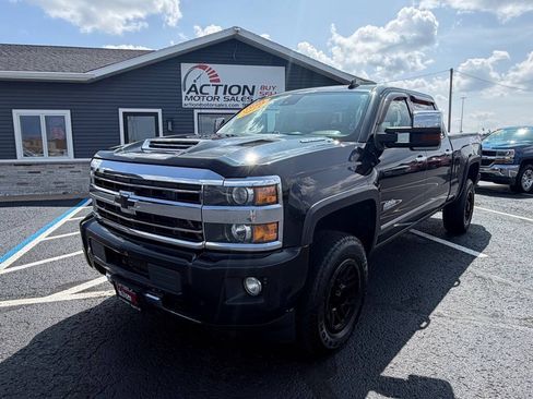 Used 2018 Chevrolet Silverado 3500 High Country AWD/4WD image 9
