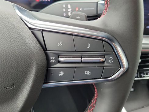 New 2026 Chevrolet Suburban RST image 6