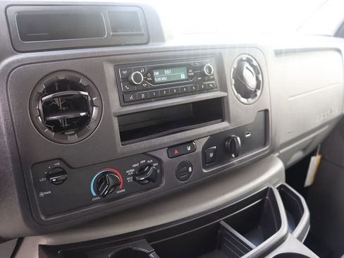 Used 2024 Ford E-350 and Econoline 350 Super Duty w/ Driver's Safety Package image 57