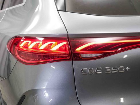 Used 2025 Mercedes-Benz EQE 350+ SUV image 9