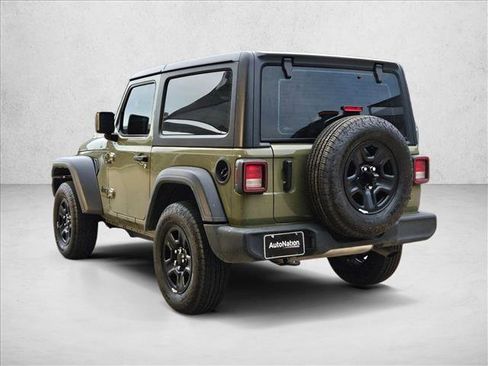 Used 2025 Jeep Wrangler Sport image 7