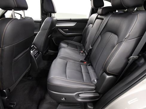 Used 2024 MAZDA CX-90 3.3 Turbo w/ Preferred Plus AWD/4WD image 15