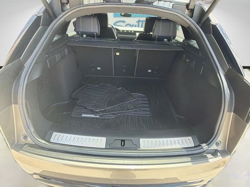 Used 2019 Land Rover Range Rover Velar R-Dynamic HSE AWD/4WD image 27
