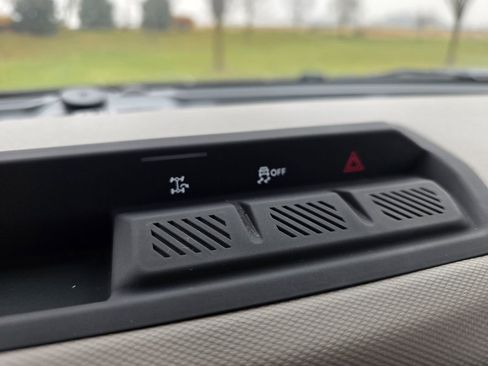 Used 2024 Ford Bronco Big Bend image 29