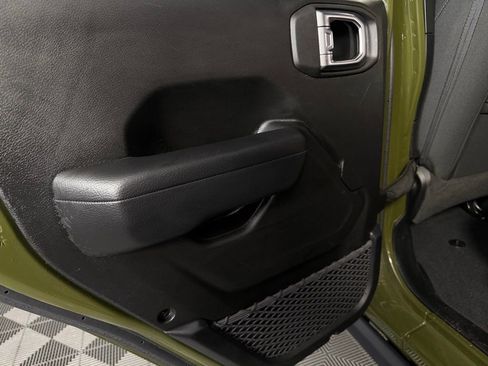 Used 2023 Jeep Wrangler Unlimited w/ Cold Weather Group image 26