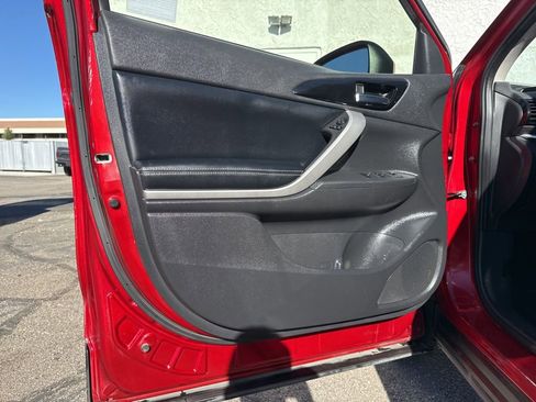 Used 2023 Mitsubishi Eclipse Cross SE image 32