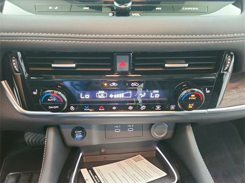 New 2026 Nissan Rogue Platinum w/ Platinum Premium Package image 30