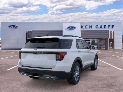 New 2026 Ford Explorer Active w/ Active Comfort Package AWD/4WD image 11