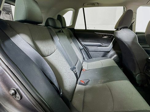 Used 2020 Toyota RAV4 XLE w/ Convenience Package image 25