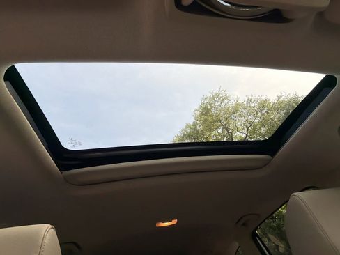 Used 2019 Honda CR-V Touring image 22