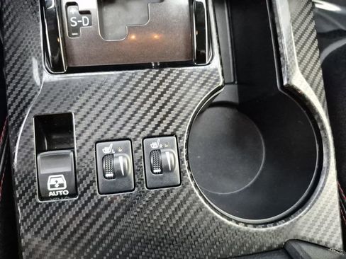 Used 2024 Toyota 4Runner TRD Off-Road Premium image 24