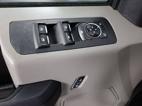 Used 2019 Ford F150 XL w/ Equipment Group 101A Mid RWD image 18